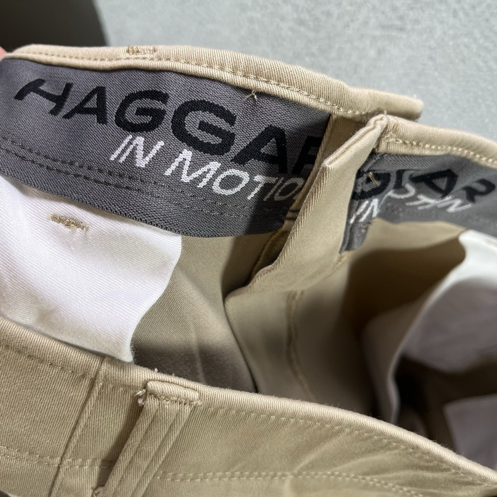 Haggar Chino Pants Mens 38x29 Khaki In Motion Stretch Straight Fit NWT - Picture 8 of 15